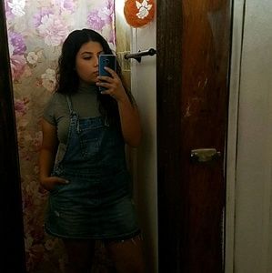 Meet your Posher, Ebelin